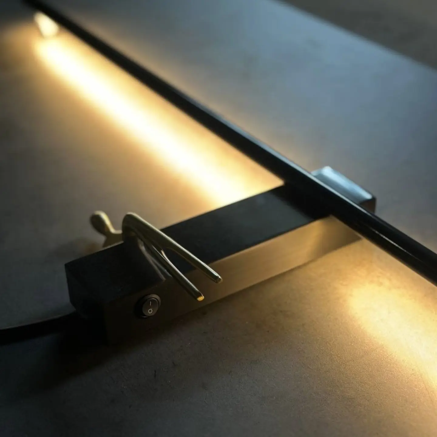 Купить светильник Vision Man left