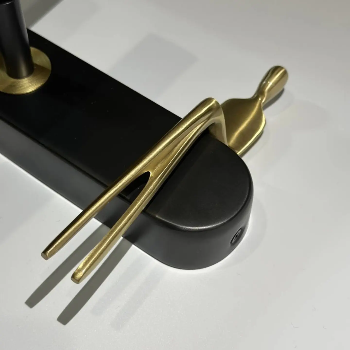 Купить светильник Lumus black left